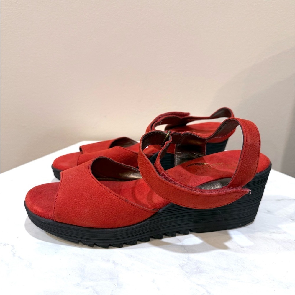 🔥Aerosoles Women’s Red Platform Sandal Wedge with Ankle Strap Size 6.5 EC🔥